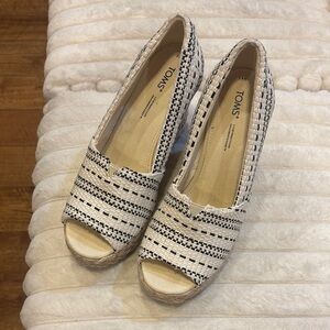 Toms Cream and Black Woven Espadrilles